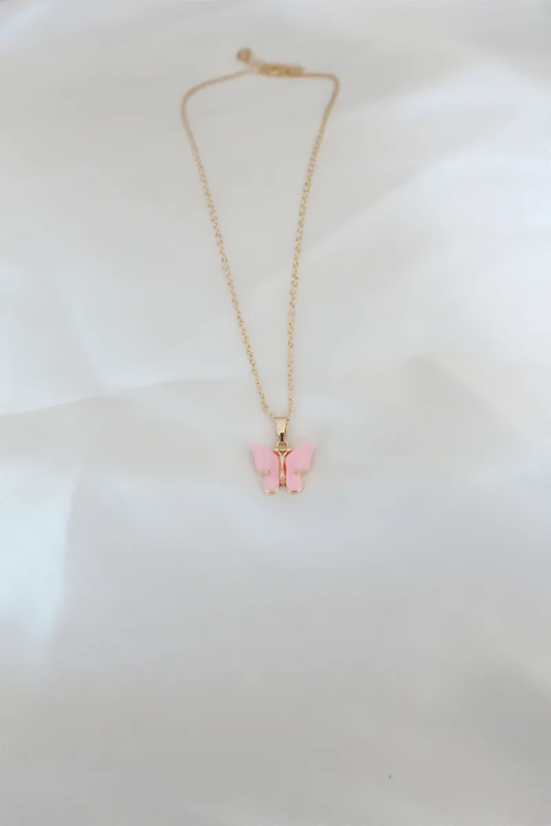 Pembe Sedefli Kelebek Model Gold Kaplama Kolye