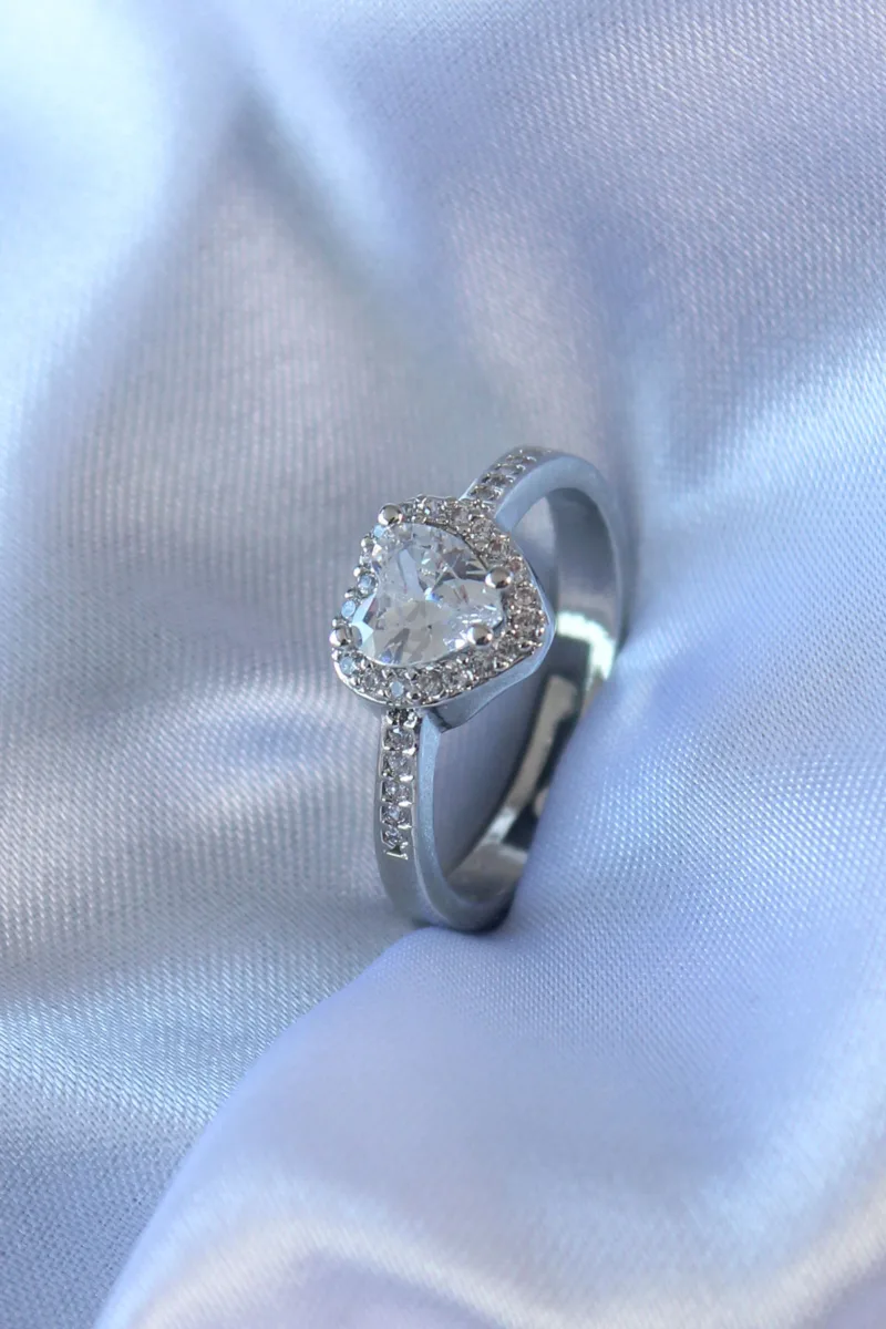 Gümüş Renk Kalp Zirkon Taşlı Charm Model Pirinç Kadın Yüzük 5886|Pirinç Kalp Charm Zirkon Taşlı Gümüş Yüzük