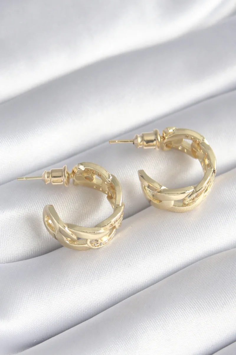 Zincir Model Zirkon Taş Detaylı Gold Renk Küpe