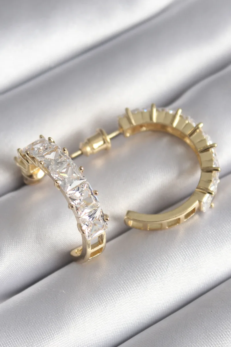 Gold Renk Zirkon Taşlı Halka Model Küpe