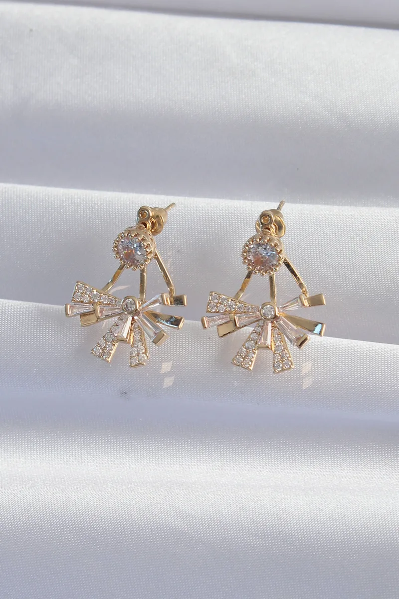 Pirinç Zirkon Taşlı Yassı Fiyonk Model Gold Küpe