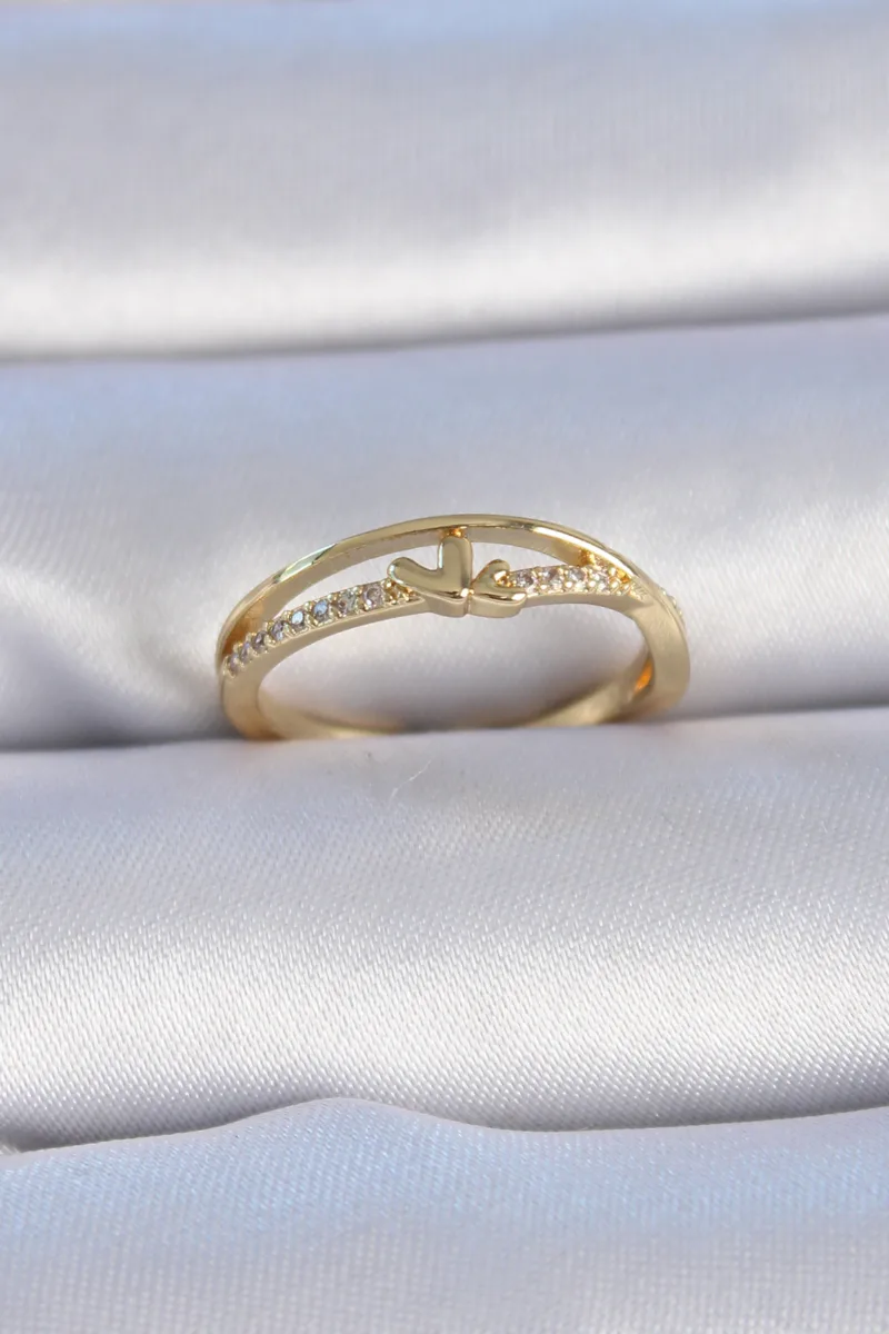 Kalp Model Zirkon Taşlı Gold Renk Yüzük