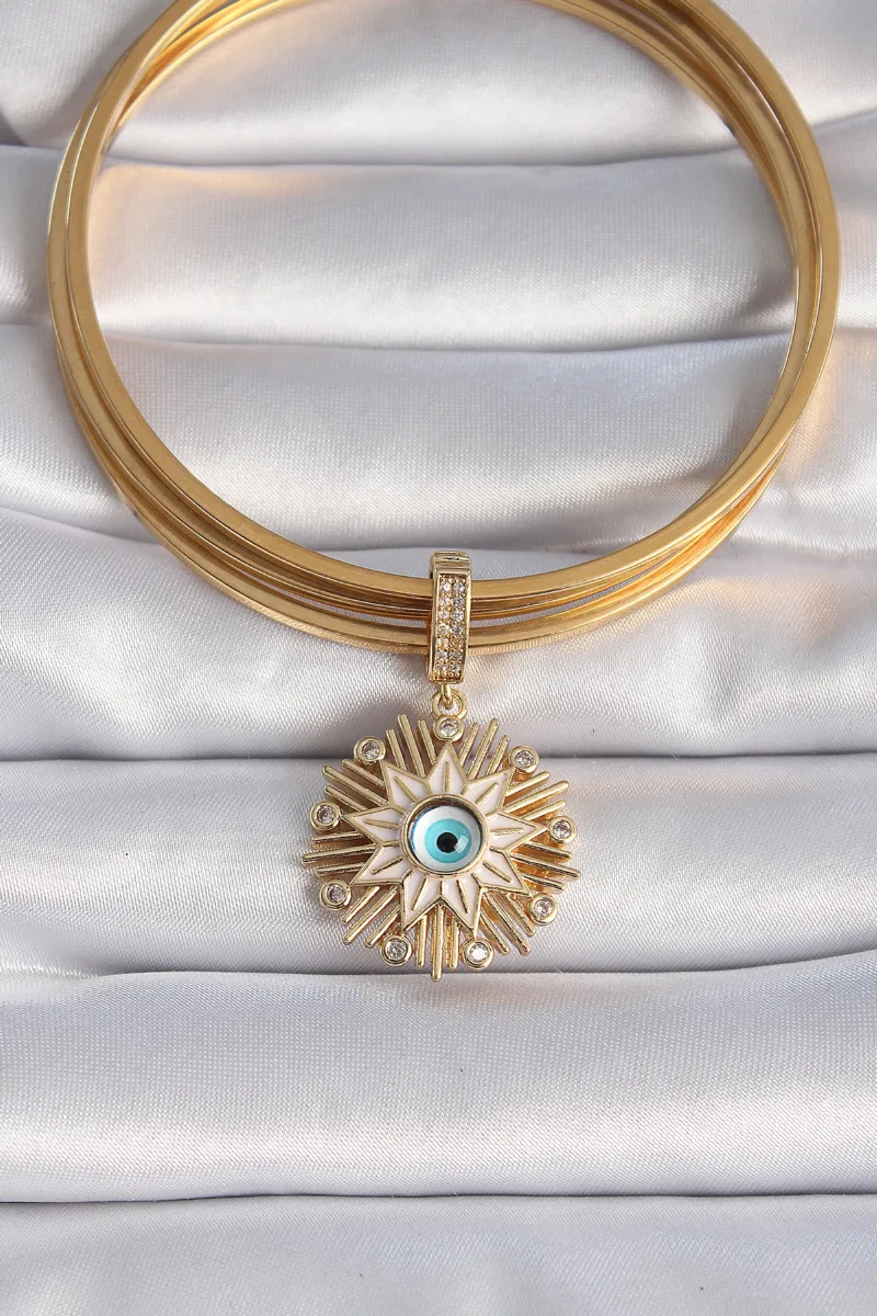 Saçaklı Yıldız Figürlü Nazar Boncuklu Gold Renk Charm