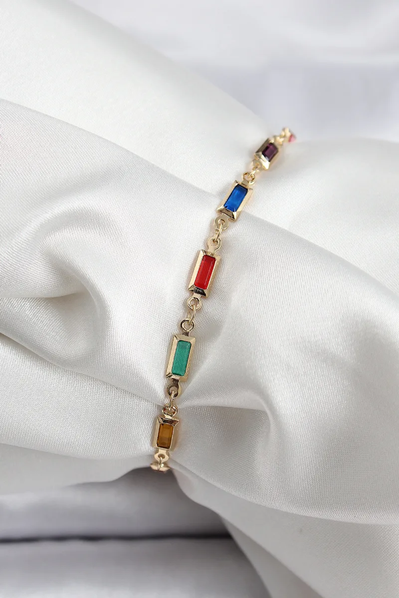 Kare Model Zirkon Taşlı Renkli Gold Renk Bileklik