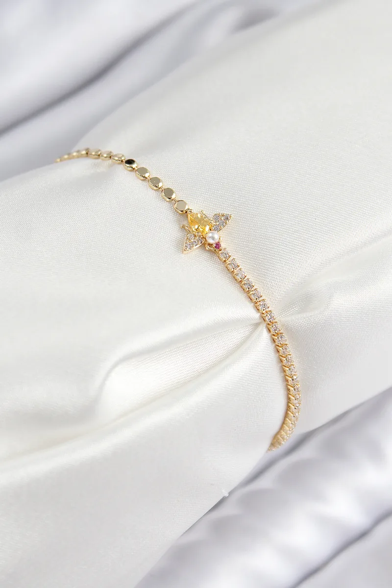 Arı Figürlü Zirkon Taşlı Gold Renk Bileklik