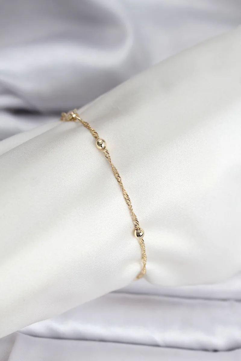 Topçuklu Model Gold Renk Bileklik