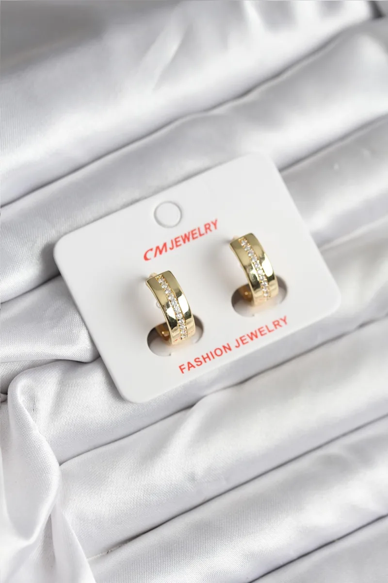 Halka Modelli Zirkon Taşlı Gold Küpe