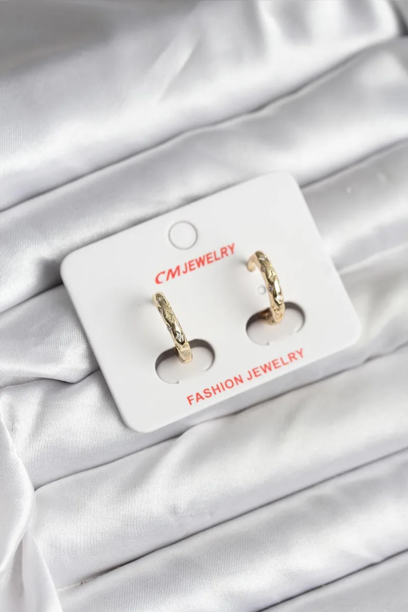 Zirkon Taşlı Halka Model Gold Küpe