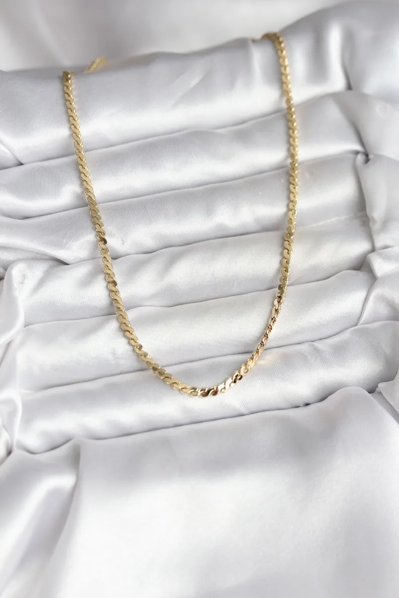 Ezme Yılan Zincir Model Gold Kaplama Kolye
