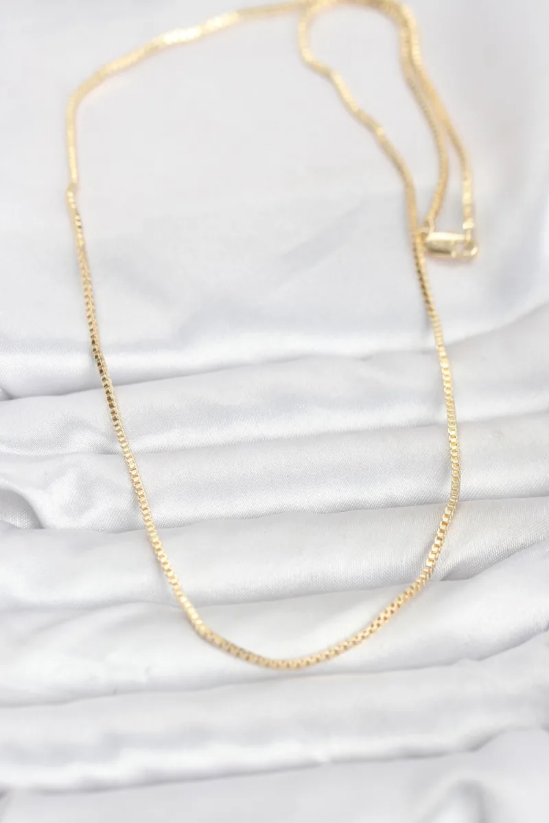 Gold Renk 60 Cm Kare Zincir Kolye