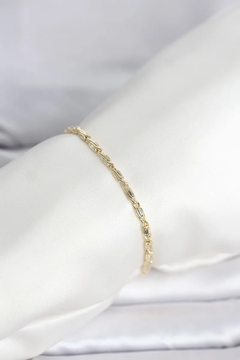 Gold Renk Burgu Zincirli Trend Bileklik