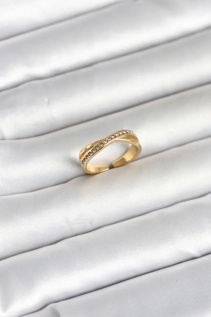 316L Çelik Zirkon Taşlı Gold Renk Yüzük